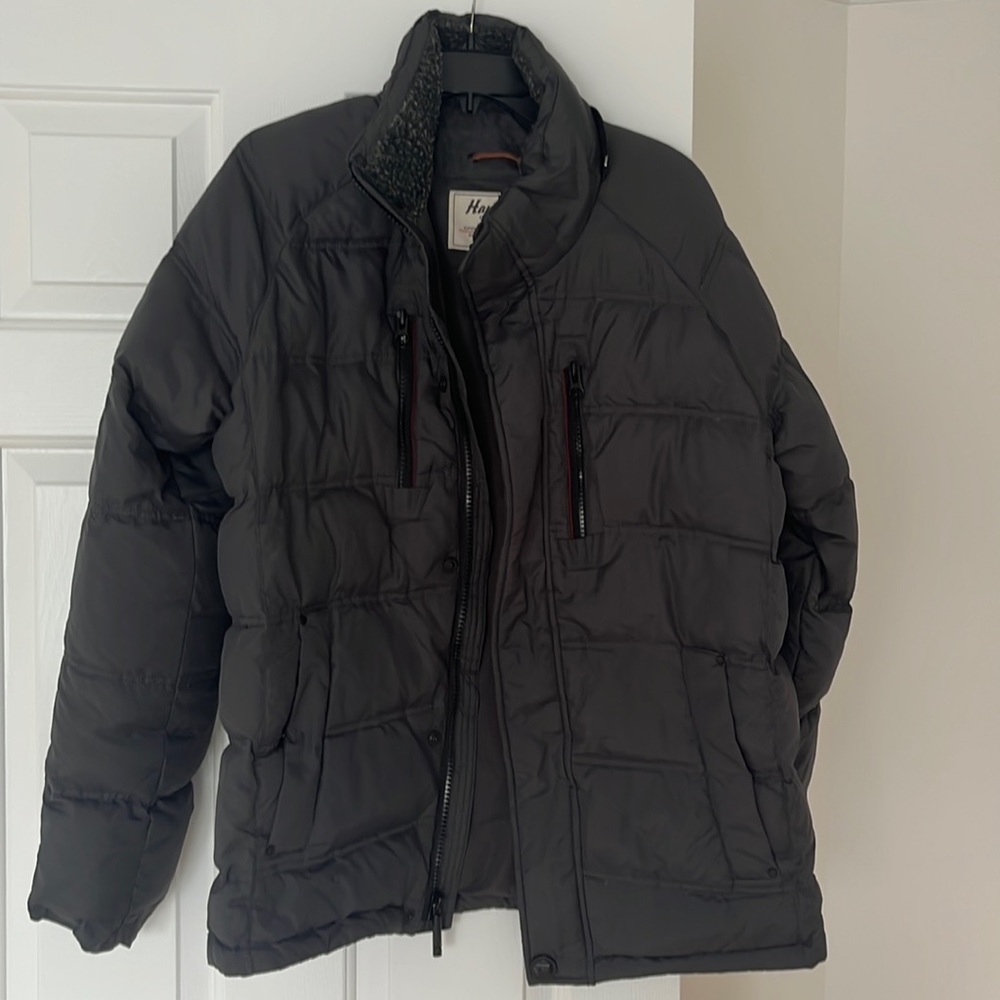 Men’s puffer jacket size M